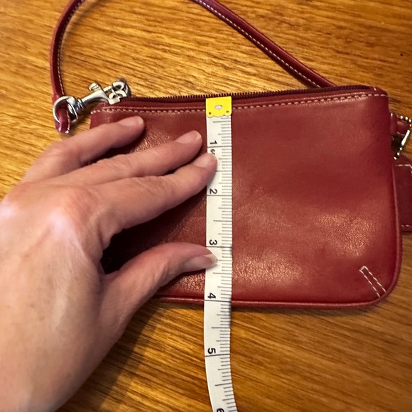Coach wristlet - deep red - Picture 4 of 7